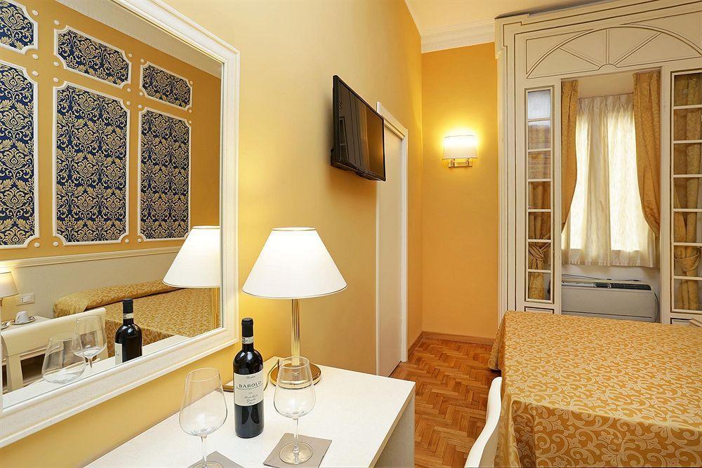 Dg Prestige Room Rome Bagian luar foto
