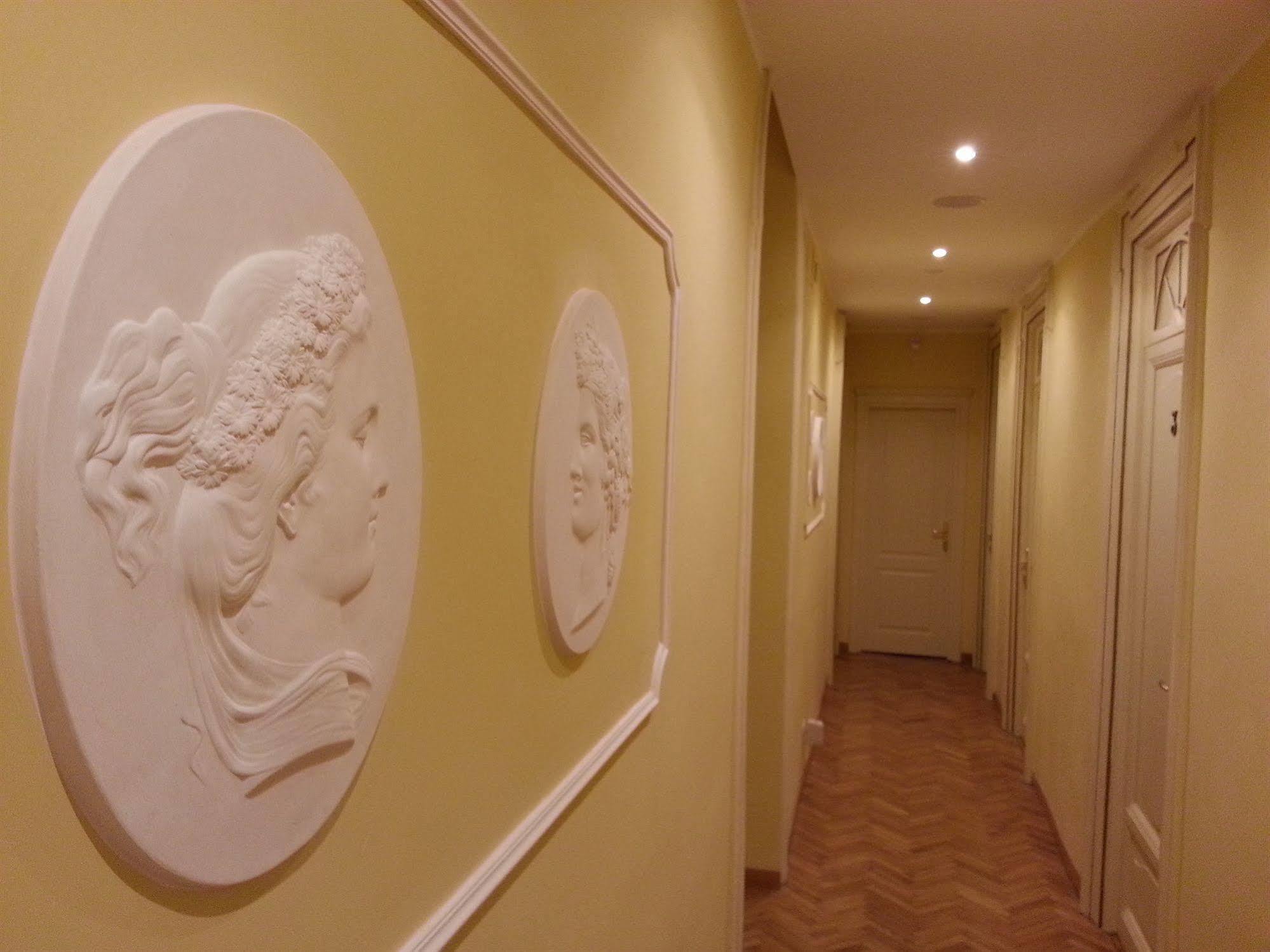 Dg Prestige Room Rome Bagian luar foto